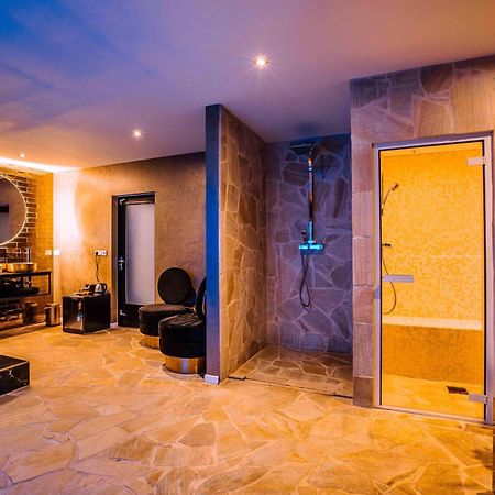 B&B Spa Goud Tilburg Exterior photo